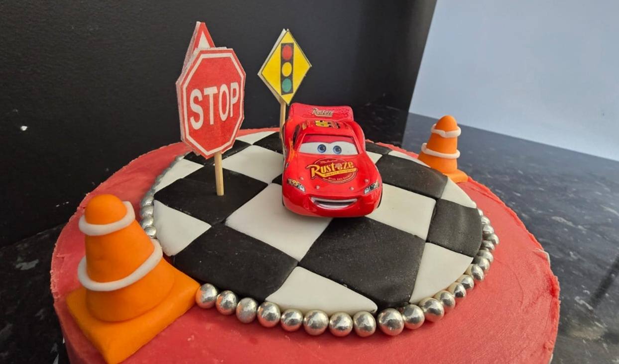 Buttercream flowers – hero 10