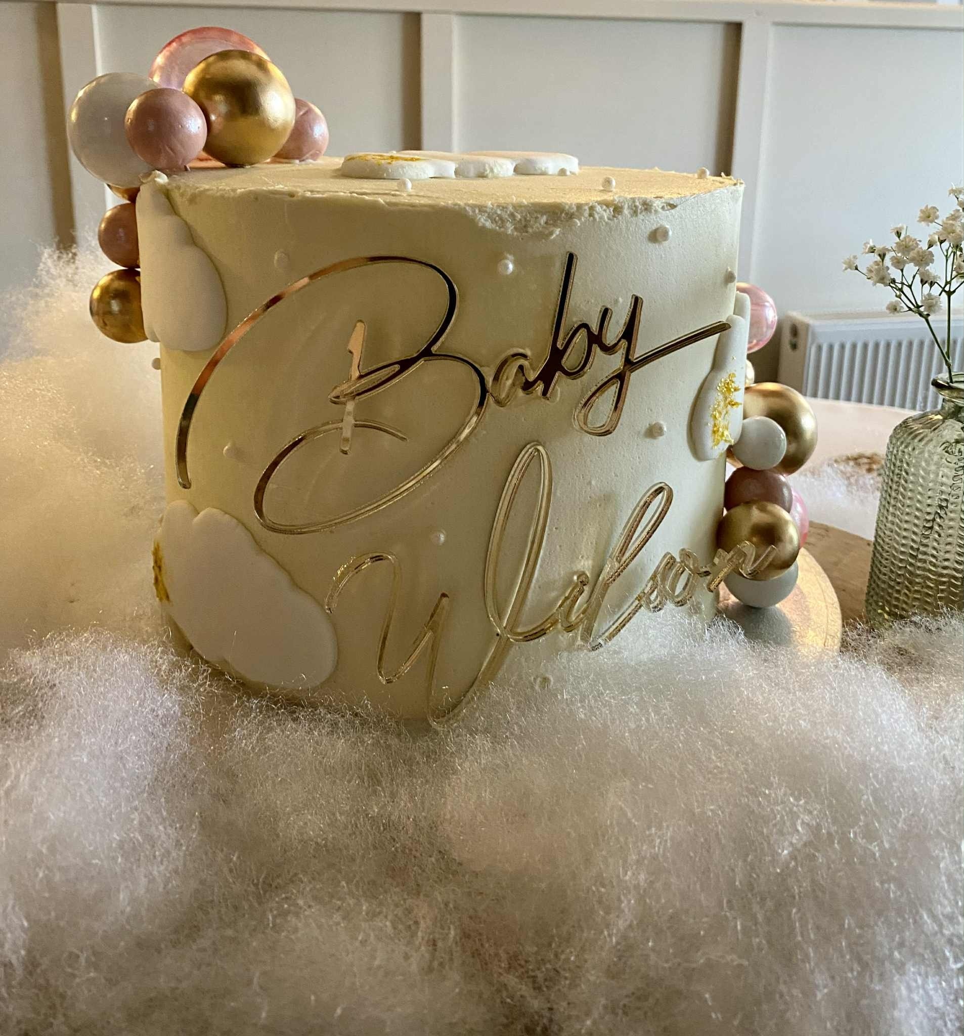 Chocolate drip cake – hero 6